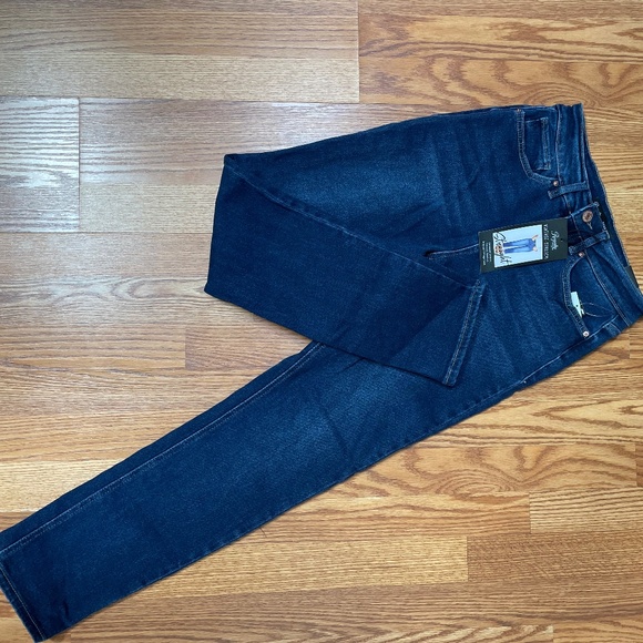 NWT Royalty for Me  Dark Wash Blue Jeans - Picture 5 of 5